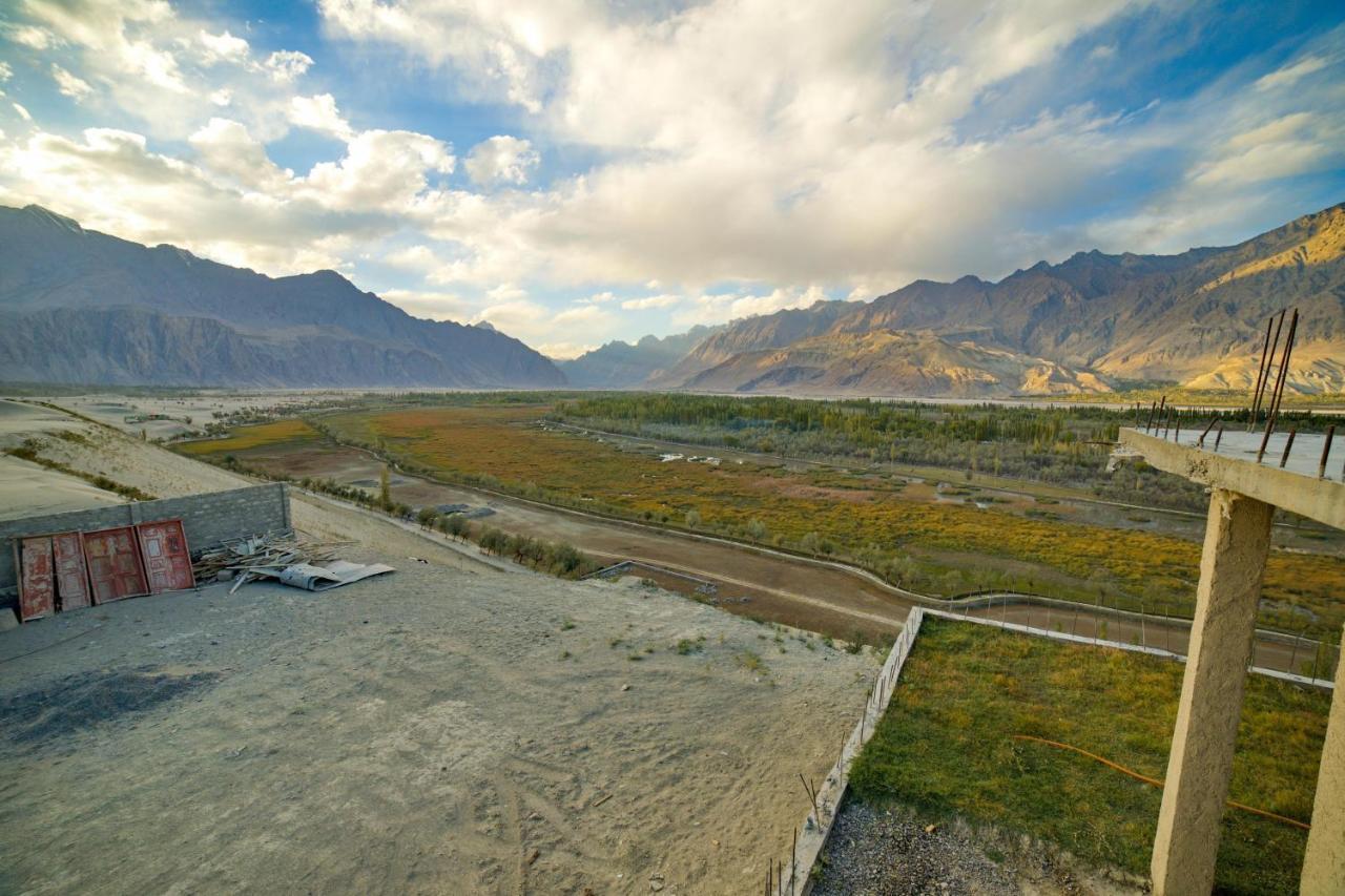 Baltistan Fort Skardu Resort Bagian luar foto