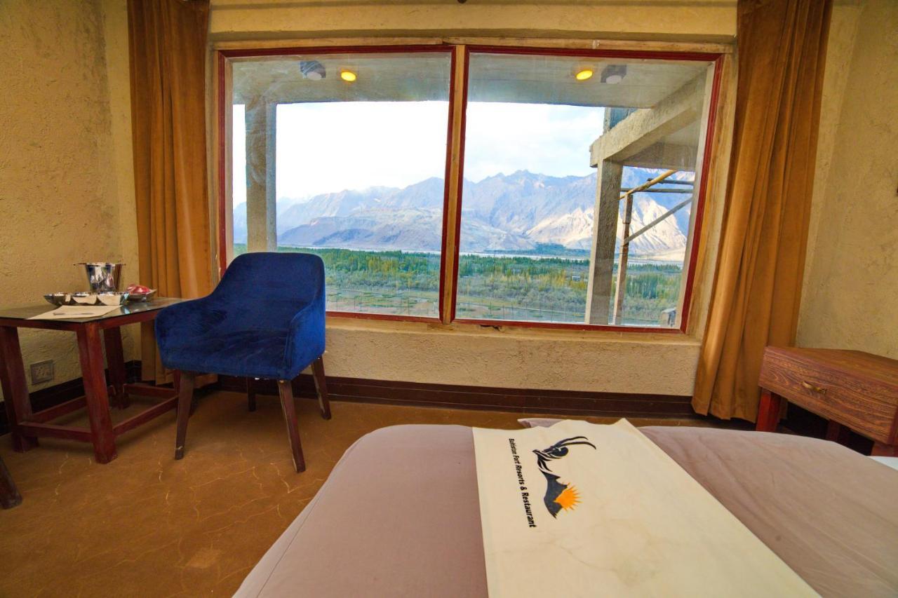 Baltistan Fort Skardu Resort Bagian luar foto