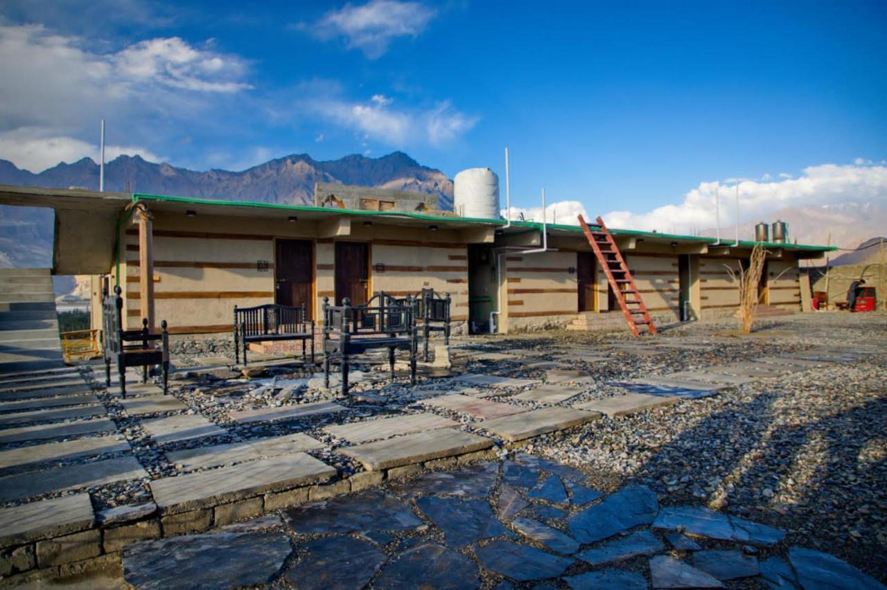 Baltistan Fort Skardu Resort Bagian luar foto